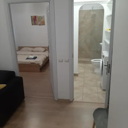 Urban House Bükreş