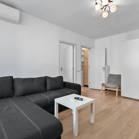 Urban House Bükreş