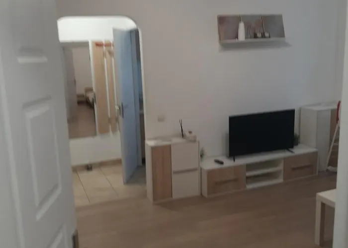 Urban House Apartment